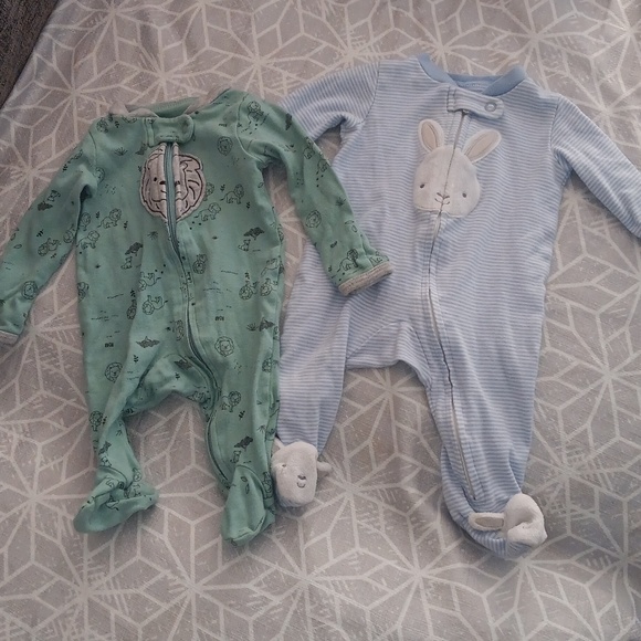 Baby Girl Footies Bundle - Picture 4 of 9